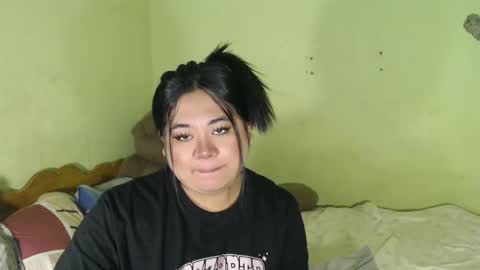 SHANTAL MARIE online show from 04-16-26, 05:52