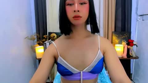 Snapshot of expensive_elise chatting on 07-10-26, 09:12 expensive_elise online show from 07-10-26, 09:12