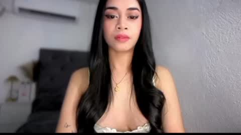 Snapshot of expensivets_chloe chatting on 07-04-26, 01:28 chloee online show from 07-04-26, 01:28