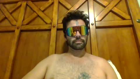 Snapshot of experienced4jocktop chatting on 07-06-26, 01:24 Antonio Leon Gibson-Cushing online show from 07-06-26, 01:24