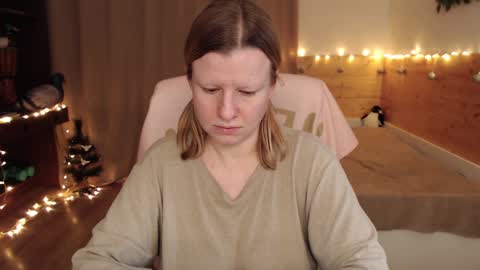 Crystal online show from 02-03-25, 10:32