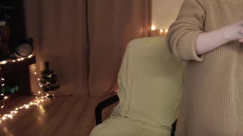 Crystal online show from 02-17-25, 12:10