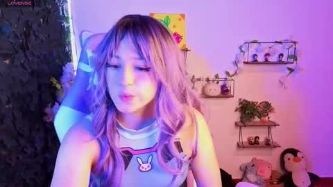 Snapshot of eymmy_24 chatting on 03-07-26, 02:30 eymmy_24 online show from 03-07-26, 02:30