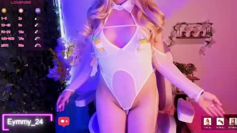 Snapshot of eymmy_24 chatting on 04-09-26, 02:22 eymmy_24 online show from 04-09-26, 02:22