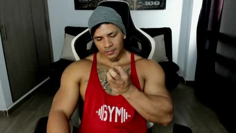 Fabian arango online show from 05-13-26, 02:25