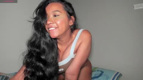 Thianna online show from 05-24-26, 07:35