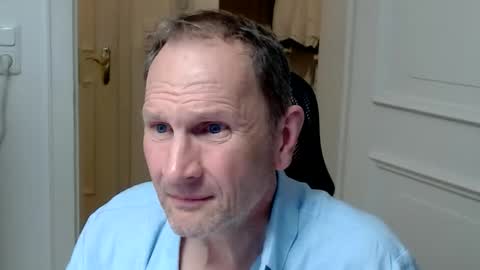 Snapshot of fabiansoohot chatting on 05-22-26, 08:25 Fabian online show from 05-22-26, 08:25