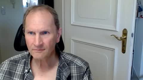 Snapshot of fabiansoohot chatting on 05-30-26, 08:11 Fabian online show from 05-30-26, 08:11