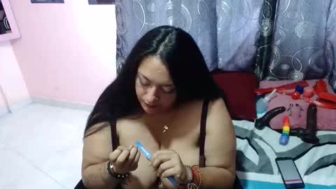Snapshot of fabritziapiel chatting on 05-26-26, 04:14 fabritziapiel online show from 05-26-26, 04:14