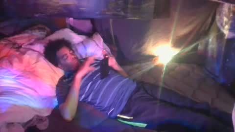 Snapshot of fadeyisteven32 chatting on 07-28-26, 12:48 fadeyisteven32 online show from 07-28-26, 12:48