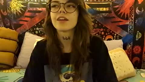 Faerie 3 online show from 03-25-26, 02:28