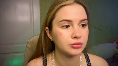 Ilona online show from 03-26-26, 08:42