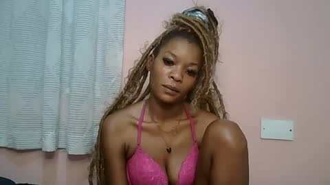 faizah_ online show from 05-16-26, 12:07
