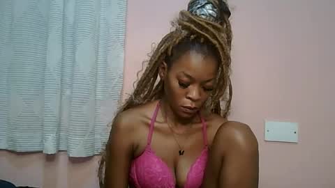 faizah_ online show from 05-16-26, 01:13