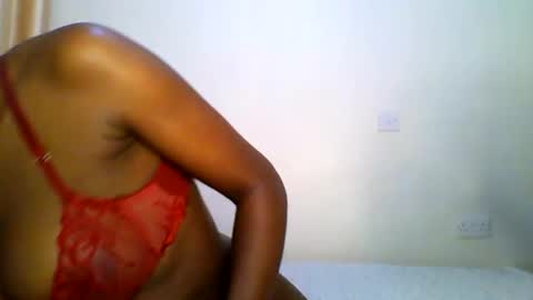 fancyfingers1  online show from 06-11-26, 02:22