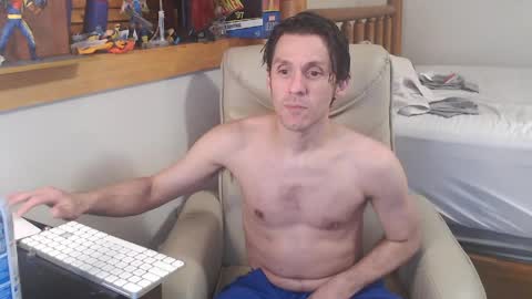 Fan Friction online show from 04-06-26, 05:08