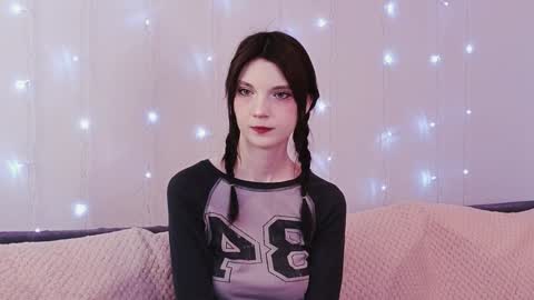 Kim online show from 01-13-25, 04:19