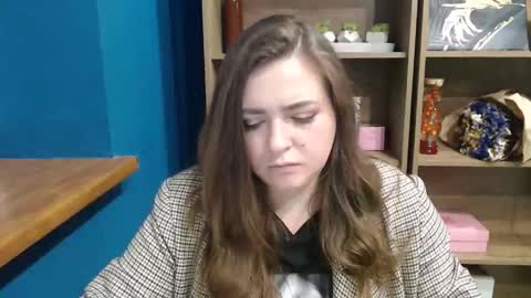 Linda online show from 05-08-26, 09:03