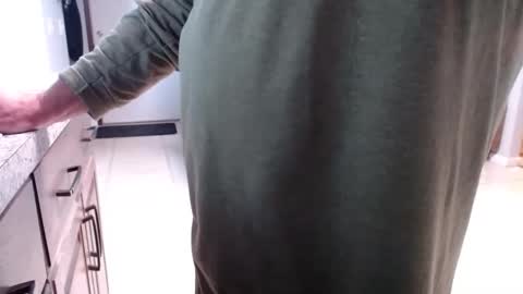 Snapshot of fantasyfriend chatting on 12-01-25, 02:00 fantasyfriend online show from 12-01-25, 02:00