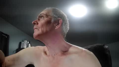 fantasyresort online show from 11-01-25, 03:19