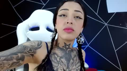 Snapshot of farichell chatting on 01-05-26, 08:34 fari online show from 01-05-26, 08:34