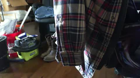 Shawn online show from 03-25-26, 02:56