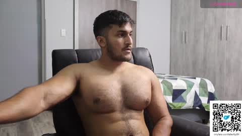 Snapshot of fatherfly001 chatting on 02-08-26, 07:50 fatherfly001 online show from 02-08-26, 07:50