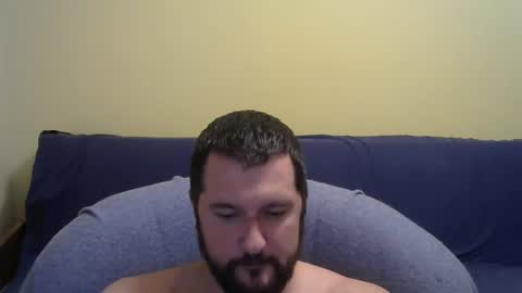 Snapshot of feb82 chatting on 01-06-26, 02:43 feb82 online show from 01-06-26, 02:43