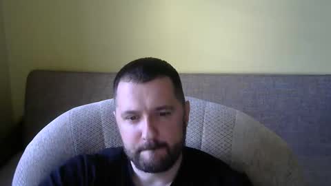 Snapshot of feb82 chatting on 03-20-26, 01:27 feb82 online show from 03-20-26, 01:27