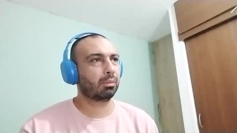 Snapshot of federikofer2 chatting on 11-28-25, 10:56 federico online show from 11-28-25, 10:56