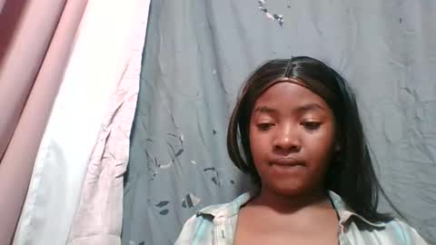 Snapshot of felice364342 chatting on 05-26-26, 10:55 felice364342 online show from 05-26-26, 10:55