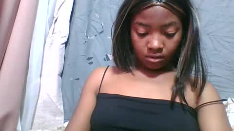 Snapshot of felice364342 chatting on 05-27-26, 02:14 felice364342 online show from 05-27-26, 02:14