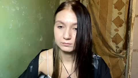 Lola online show from 04-16-26, 08:53