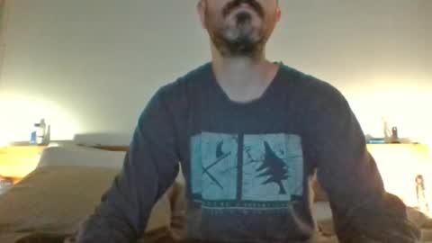 felipesmg2 online show from 11-03-25, 11:33