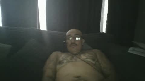 felixrlarios25 online show from 04-30-26, 04:35