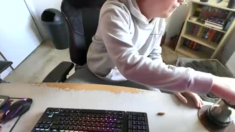 fem_alice_louis_dom online show from 03-01-26, 08:05