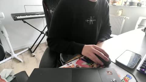 fem_alice_louis_dom online show from 04-04-26, 09:40