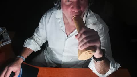 Piggy online show from 12-28-24, 01:39