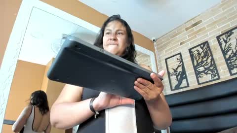 Snapshot of fer_florez chatting on 06-04-26, 08:04 fer_florez online show from 06-04-26, 08:04