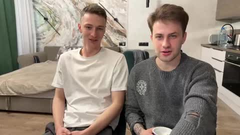 ferminlune online show from 04-04-26, 07:06