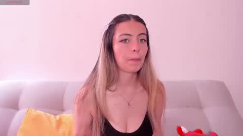 Snapshot of fernanda_aaa chatting on 07-14-26, 04:34 fernanda online show from 07-14-26, 04:34