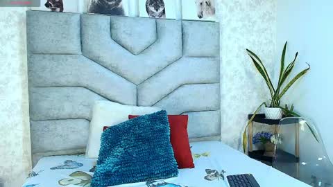 fernanda_hot_swee online show from 05-22-26, 06:35