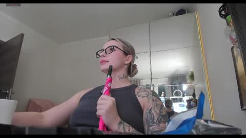 Snapshot of fetishteacher chatting on 02-02-26, 11:36 FetishTeacher online show from 02-02-26, 11:36