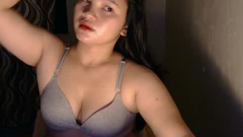 Snapshot of fhwilloughbyxx chatting on 06-18-26, 09:47 fhwilloughbyxx online show from 06-18-26, 09:47