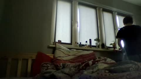 filipek757 online show from 04-02-26, 08:12