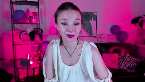 Snapshot of filipinaadams chatting on 12-18-24, 02:38 cap and Lana online show from 12-18-24, 02:38