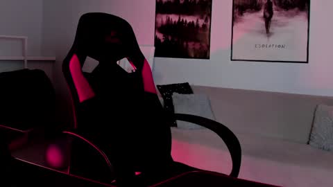 Snapshot of filipinaadams chatting on 01-30-25, 04:55 cap and Lana online show from 01-30-25, 04:55