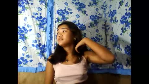 filipinagirl_18 online show from 04-01-26, 08:28