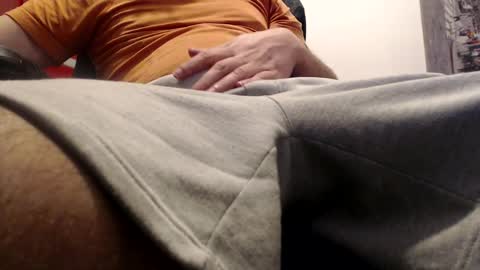 filouxx70 online show from 04-01-26, 09:23