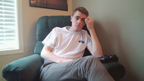 Snapshot of finnabun33 chatting on 05-09-26, 08:25 Jake I am Bicurious online show from 05-09-26, 08:25